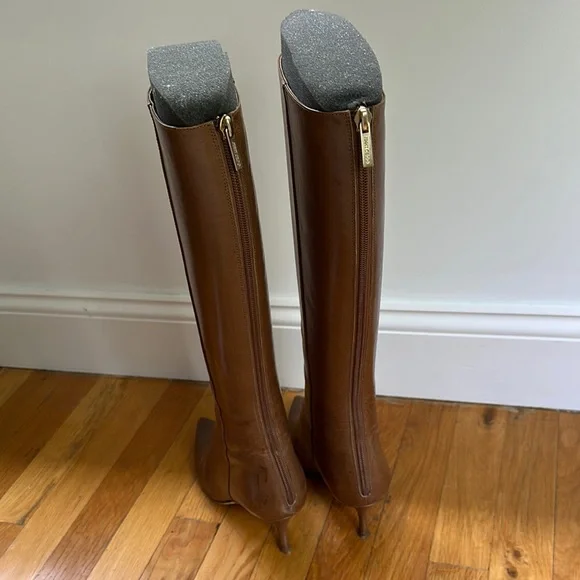 Jimmy Choo Brown Heeled Boots Timeless Design, classy and versatile - Picture 7 of 7